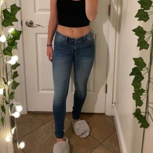 Hollister low rise super skinny jeans